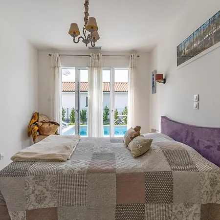 Du Holiday home